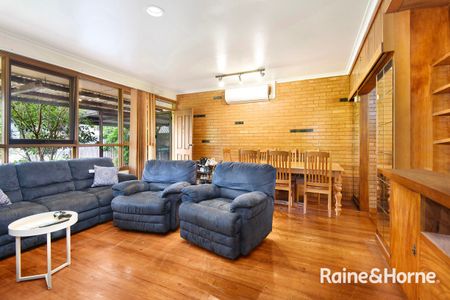 For Lease 6 months: Charming Family Home at 6 Jolly Street, Dandenong - Photo 5