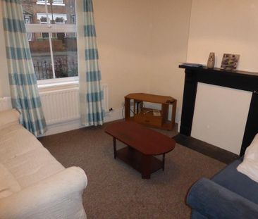 4 bedroom house share to rent - Photo 1