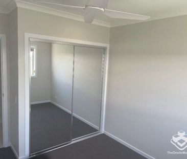 Brand New 4 Bedroom Home - Photo 5