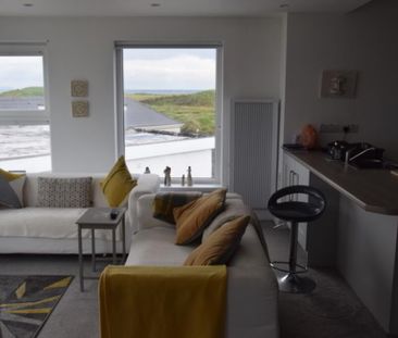 2d Harbour Place, Apartment D, Portstewart, BT55 7AY - Photo 2