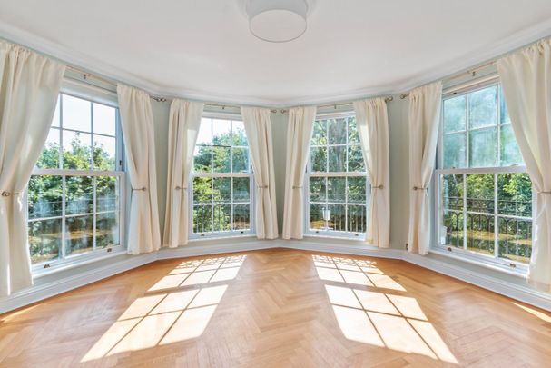 2 Bed Flat, Southlands Drive, SW19 - Photo 1