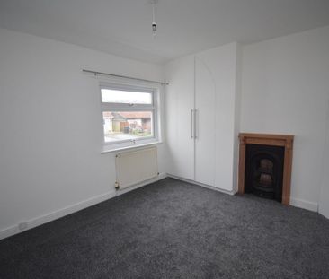3 bedroom end of terrace house to rent - Photo 6
