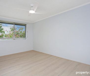 Freshly Renovated 2 Bedroom Unit - Photo 1
