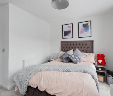 2 bedroom flat to rent - Photo 6