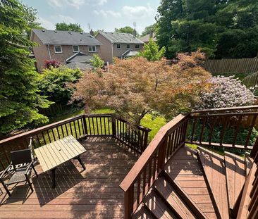 For Lease - 9 Chadburn Crescent, Aurora, Ontario - Photo 3