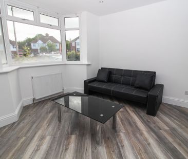 4 bedroom terraced to rent Taylor Avenue, CV32 - Photo 1