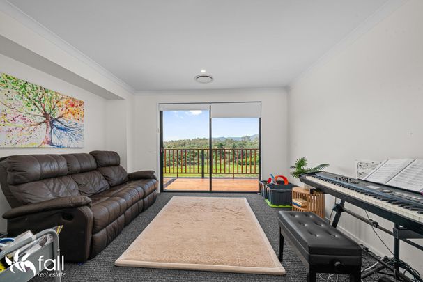 Spacious & Stunning Family Home in Brighton - Photo 1