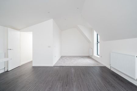 Studio to rent - Photo 2