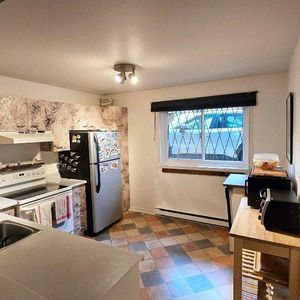 4 1/2 à un prix exceptionnel : 1124$/mois !!! En stand by - Photo 2