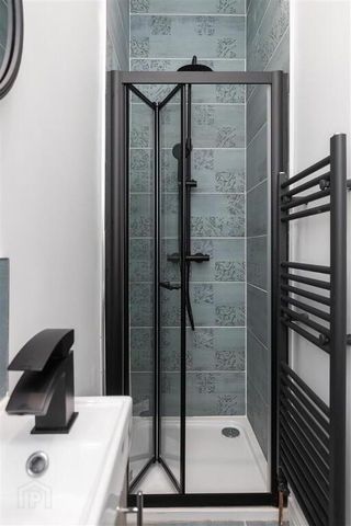 Room 2, 79 Upper Newtownards Road, Belfast, BT4 3HU - Photo 5