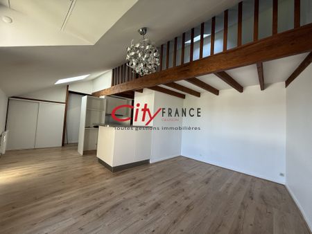 Location Appartement 1 pièce 37m² MEDAN 78670 - Photo 2