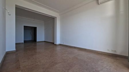 Location Appartement 3 pièces 88m² NICE 06200 - Photo 3