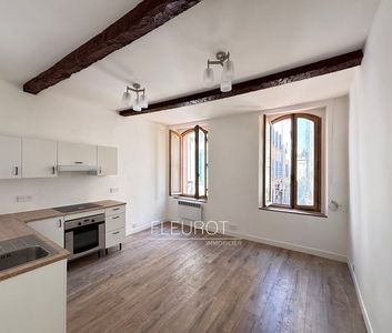 Location Appartement 2 pièces 28m² LA CIOTAT 13600 - Photo 2