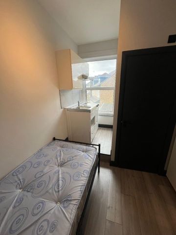 Studio Flat, London, W5 - Photo 2