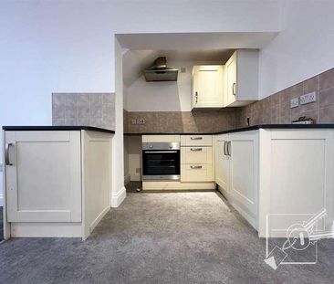 Central Avenue, Gravesend, DA12 - Photo 1