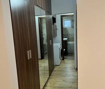 APARTAMENT 2 CAM , SEMIDECOMANDAT, ETAJ 3, MIRCEA CEL BATRAN, PARCARE - Photo 4