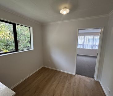Lovely 2 bed home close to town and hospital - Photo 2
