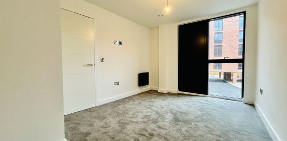 Castleward Boulevard - Photo 2