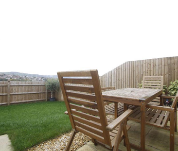 4 bedroom semi-detached house to rent - Photo 6