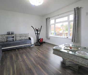 2 bedroom maisonette to rent - Photo 1