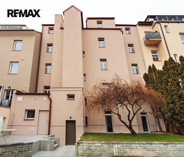 Pronájem bytu 1+kk 18 m² - Photo 2