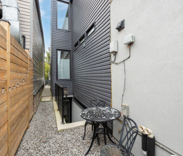 For Lease - 157 Dovercourt Road Unit# Bsmt, Toronto, Ontario - Photo 4