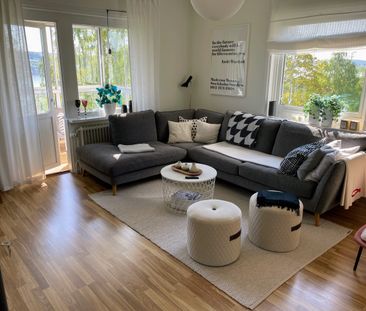 Fin 3-rummare med inglasad balkong - Foto 1