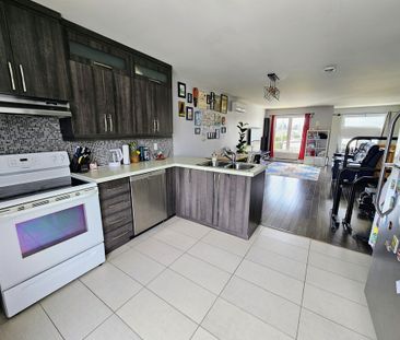 Magnifique 4 1/2 Triplex Blainville - Photo 3