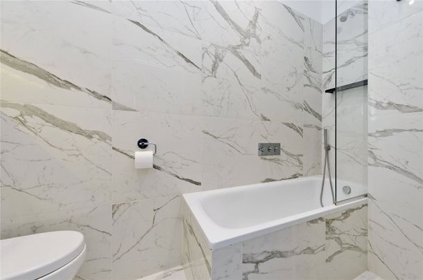 Pembridge Villas, W11, London - Photo 1