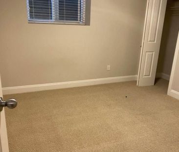 5933 128A St Surrey V3X 0C1 - Photo 3