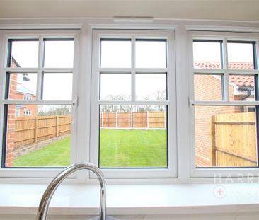 4 bedroom detached house to rent - Photo 5