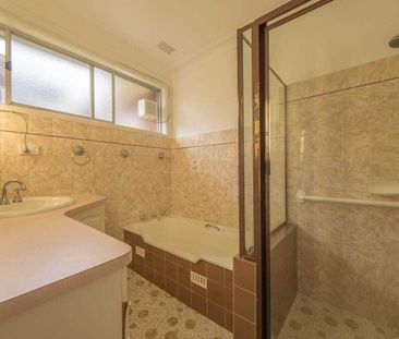 4 Albert Street, Valentine NSW 2280 - House For Rent | Domain - Photo 5