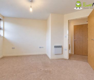 Terraced House - Photo 3