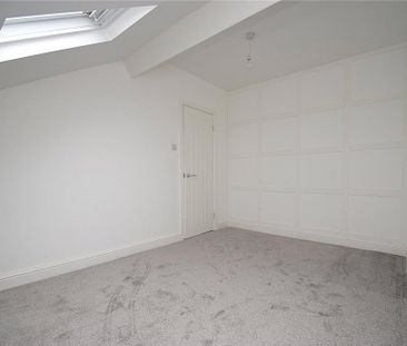 4 bedroom terraced house to rent - Photo 3