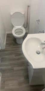 Studio Flat, Mary Road, B33 - Photo 4