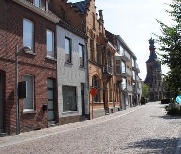 gezellige, gerenoveerde rijwoning te huur in centrum Tielt - Foto 3
