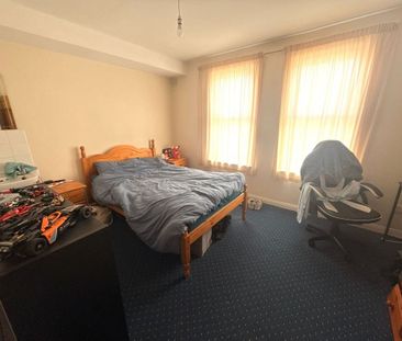 90 Edinburgh Street, Belfast BT9 7DT - Photo 4