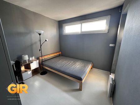 Location Maison 5 pièces 81m² RENNES 35000 - Photo 2