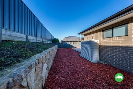 9 Nellie Street, Googong - Photo 3