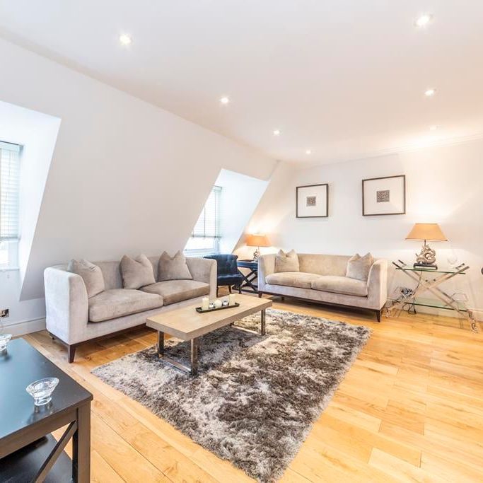 One Bedroom Apartment To Let Grosvenor Hill Mayfair W1 - Photo 1