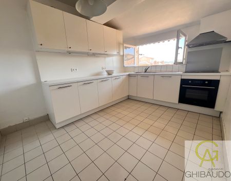 Location Appartement 4 pièces 131m² AIX EN PROVENCE 13100 - Photo 3