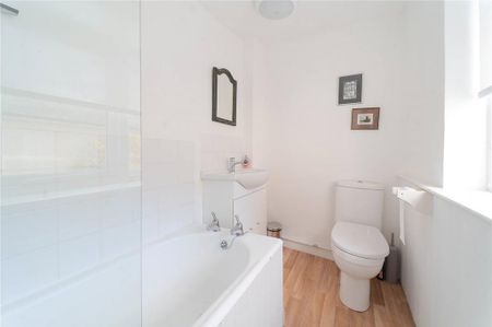 1 bedroom maisonette to rent - Photo 4