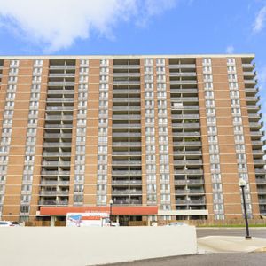 Brampton Towers - Photo 2