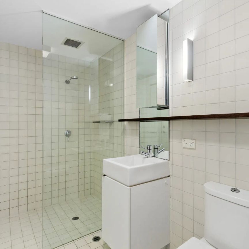 Unit 2/5 Chapel Mews, - Photo 1