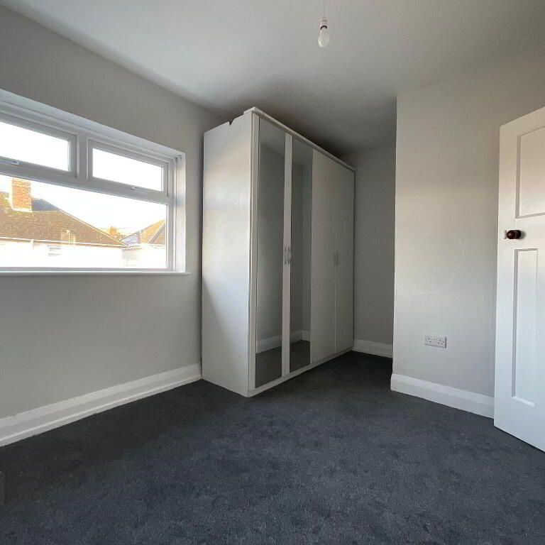 51 Glencairn Street, Belfast, BT13 3LT - Photo 1