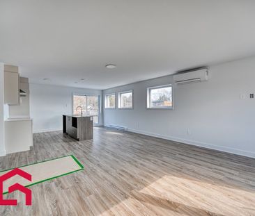 Appartement Saint-Jérôme À Louer - Photo 2