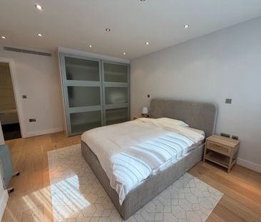 2 Bed Flat, Howard Building, SW11 - Photo 4