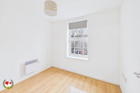 Harescombe Drive, Gloucester - Photo 3