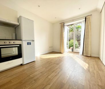 1 bedroom maisonette to rent - Photo 1