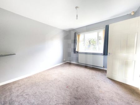 3 bedroom terraced house to rent - Photo 3